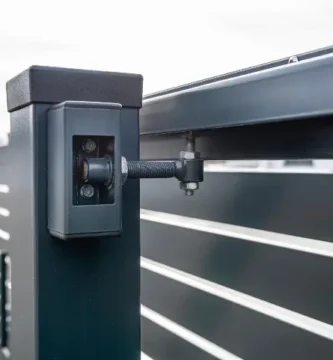 herramienta recomendacion de motor para puerta corredera con inteligencia artificial IA